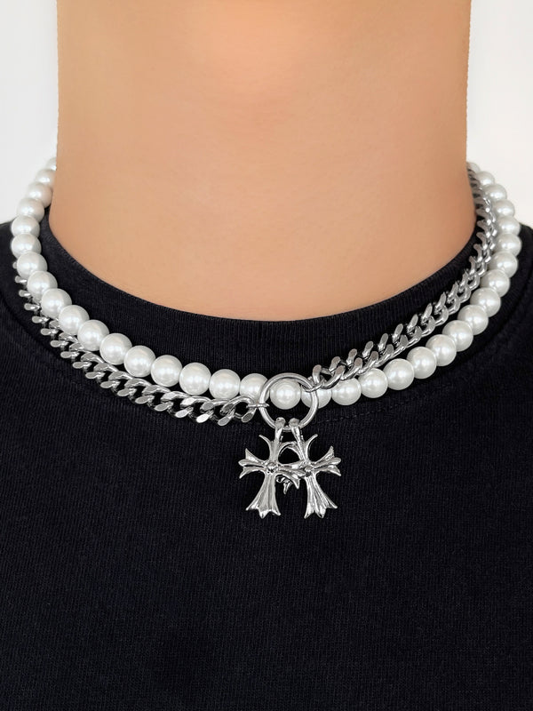 FLEUR CROSS CHAIN NECKLACE