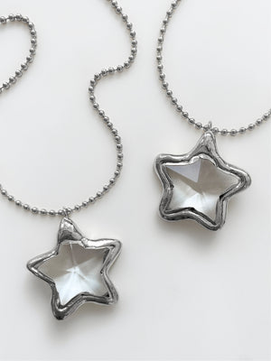 ULTRAVIOLET SILVER STAR PENDANT NECKLACE