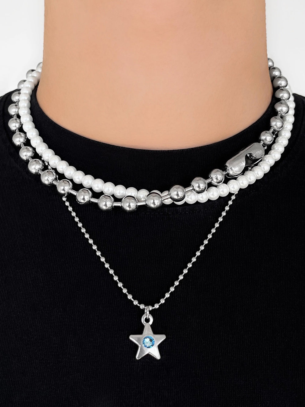 ASTRO STAR PENDANT CHAIN NECKLACE