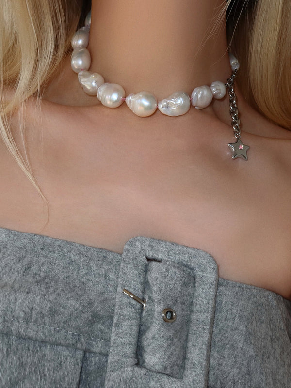 CLEO LARGE BAROQUE PEARL NECKLACE