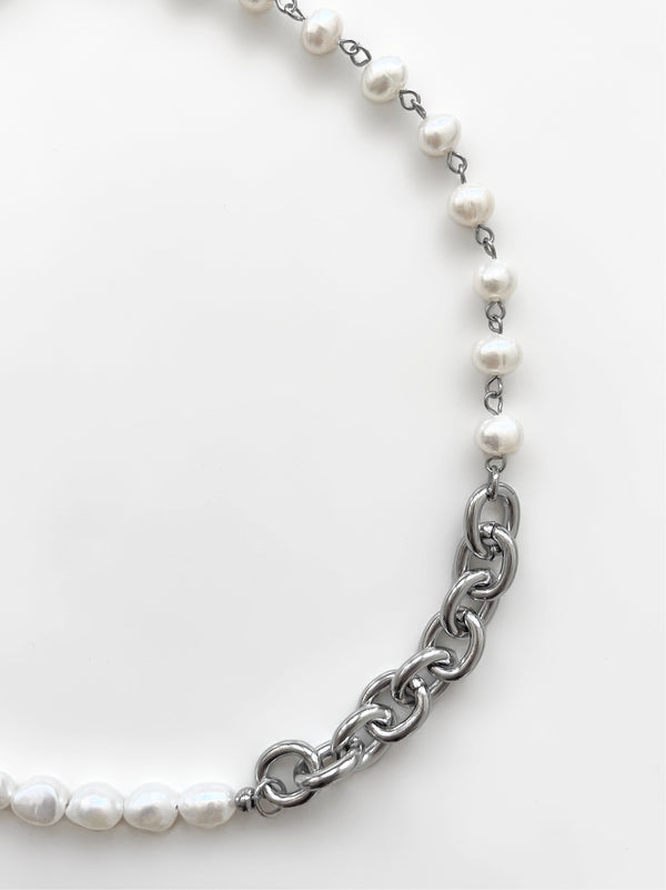 CAELUM HALF & HALF FRESHWATER PEARL NECKLACE