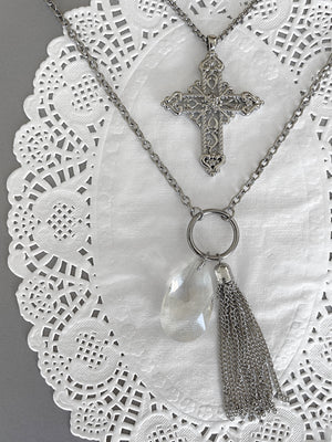 SOFT RELIC NECKLACE SET