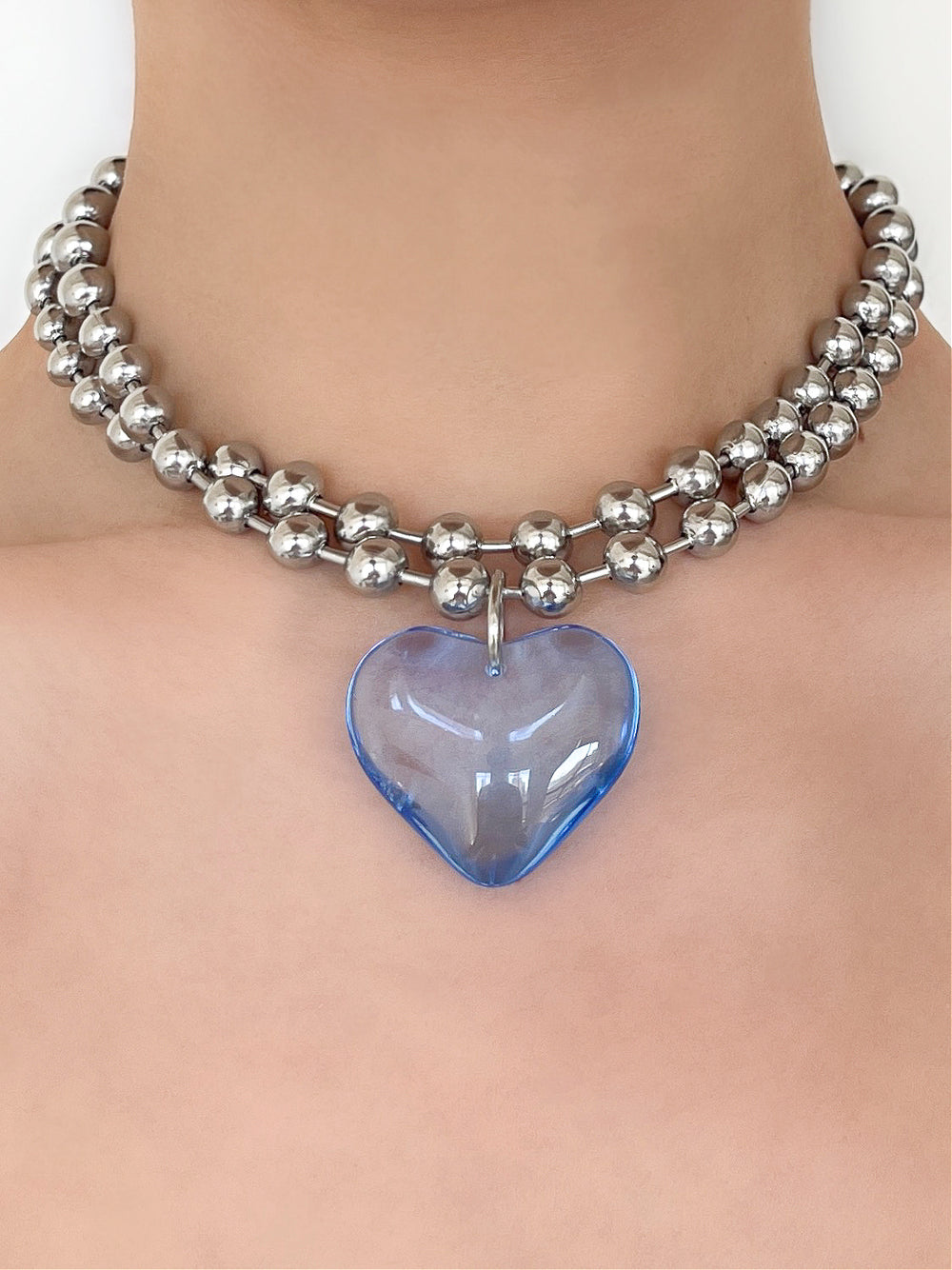 LIA HEART BALL CHAIN NECKLACE IN BLUE