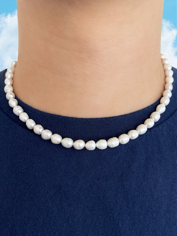 DREAMY FRESHWATER PEARL NECKLACE