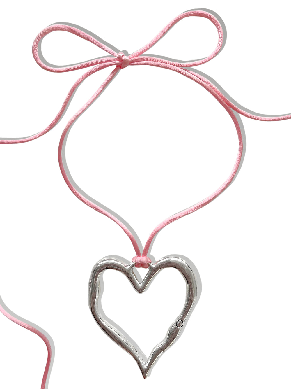 LOVE AT FIRST SIGHT HEART SATIN WRAP CHOKER