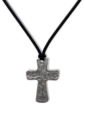ISABEL SILVER LARGE HAMMERED CROSS NECKLACE