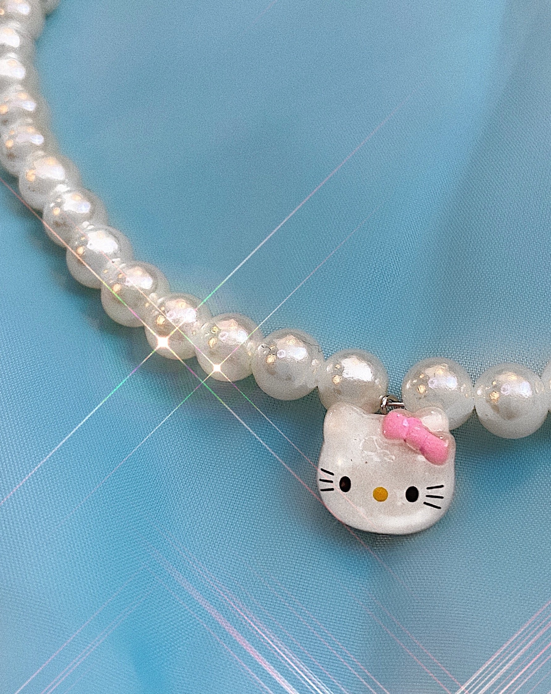 GIRLY PEARL NECKLACE