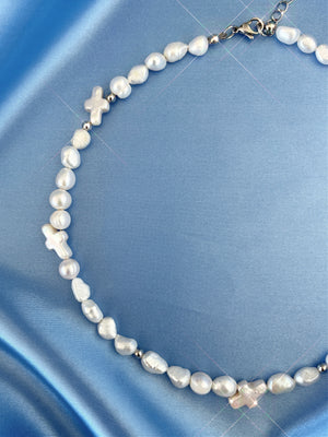 HEAVENLY HOUR FRESHWATER PEARL NECKLACE