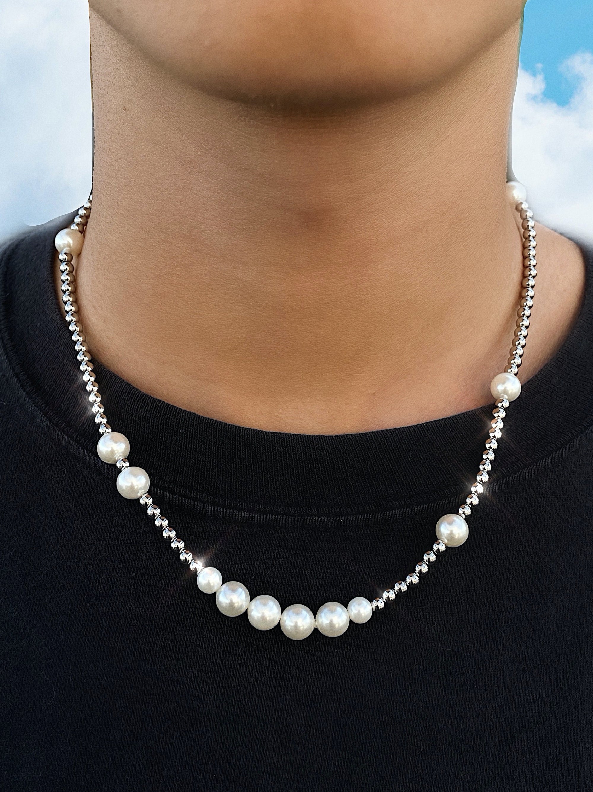 LOVESICK MIXED PEARL NECKLACE