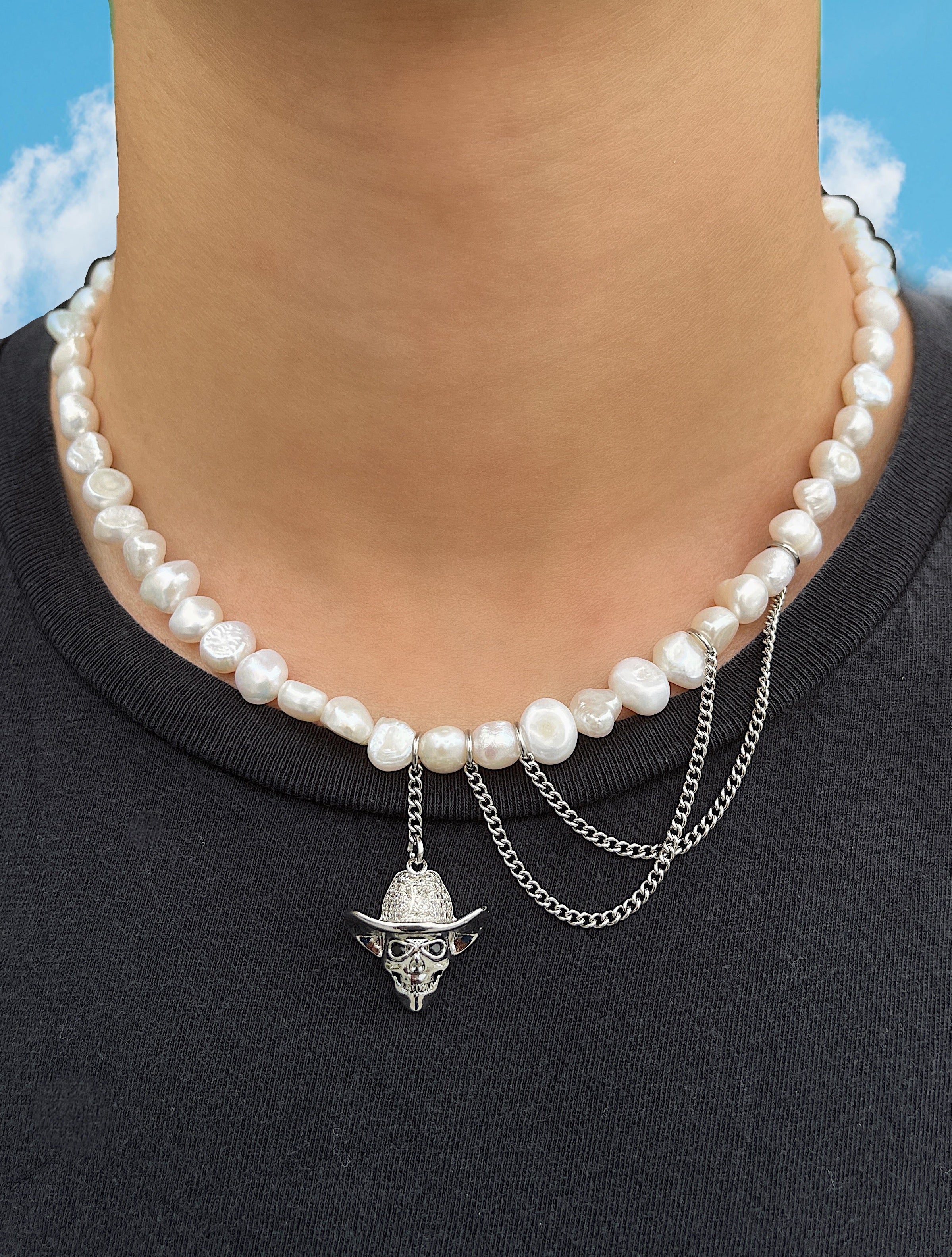 Exquisite. Pretty natural wild pearl necklace 18