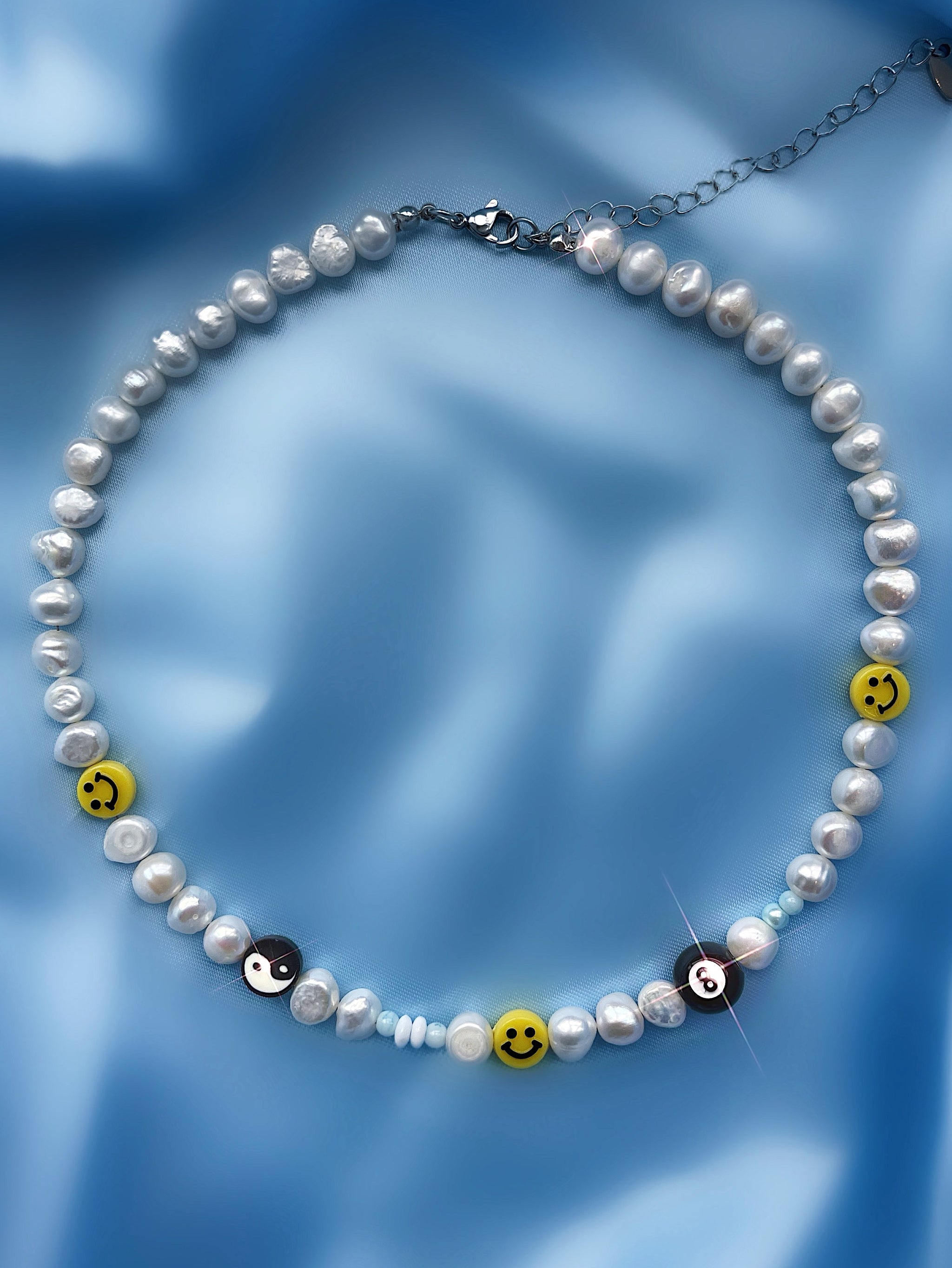 Smiley face pearl necklace – Cuory Accessories